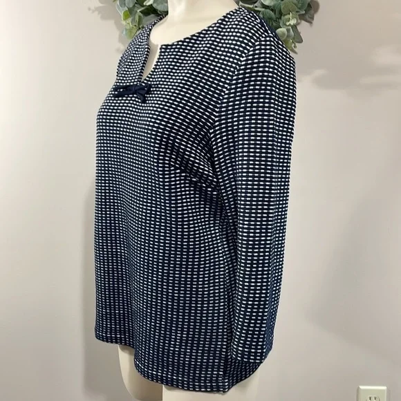 Talbots Petites Navy and White Bow Accent 3/4 Sleeve Top MP - Picture 5 of 16